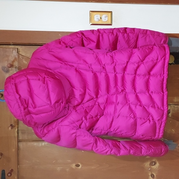 Pink Puffer Coat - Picture 3 of 8